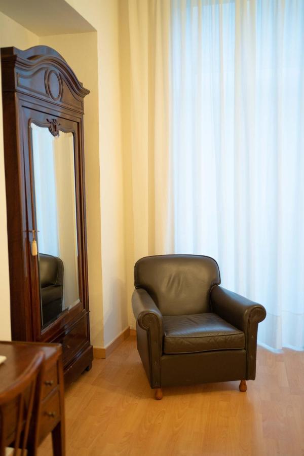 San Mattia'S By Dimorra Appartement Napels Buitenkant foto